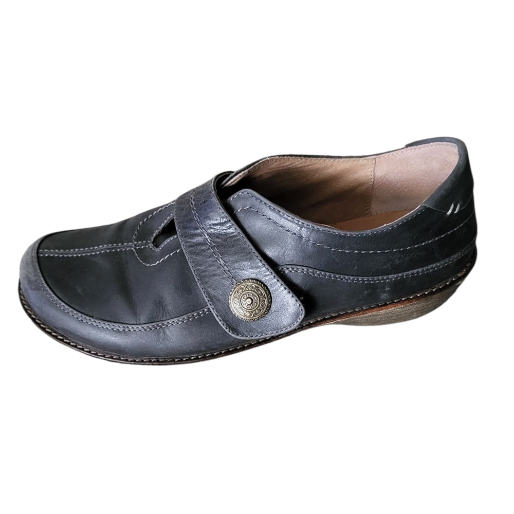 Kubo Energy Efficient Transportation Grey Leather Mary Jane Style Shoes Size 38